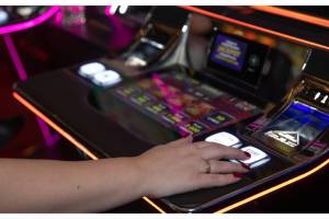 A person playing a gambling machine